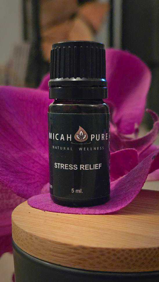 Mezcla de aceites esenciales Micah Pure Stress Relief - Experimente la tranquilidad pura